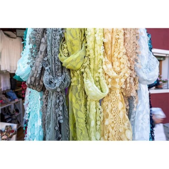 Lightweight Soft Leaf Lace Fringes Triangular Floral Fashion Embroidered Wrap - Picture 6 of 8